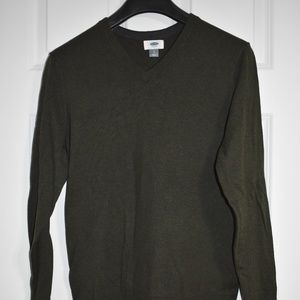 Old Navy V-neck sweater